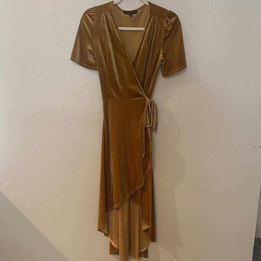 Slate & Willow Velvet Wrap Midi High-Low Dress in Gold